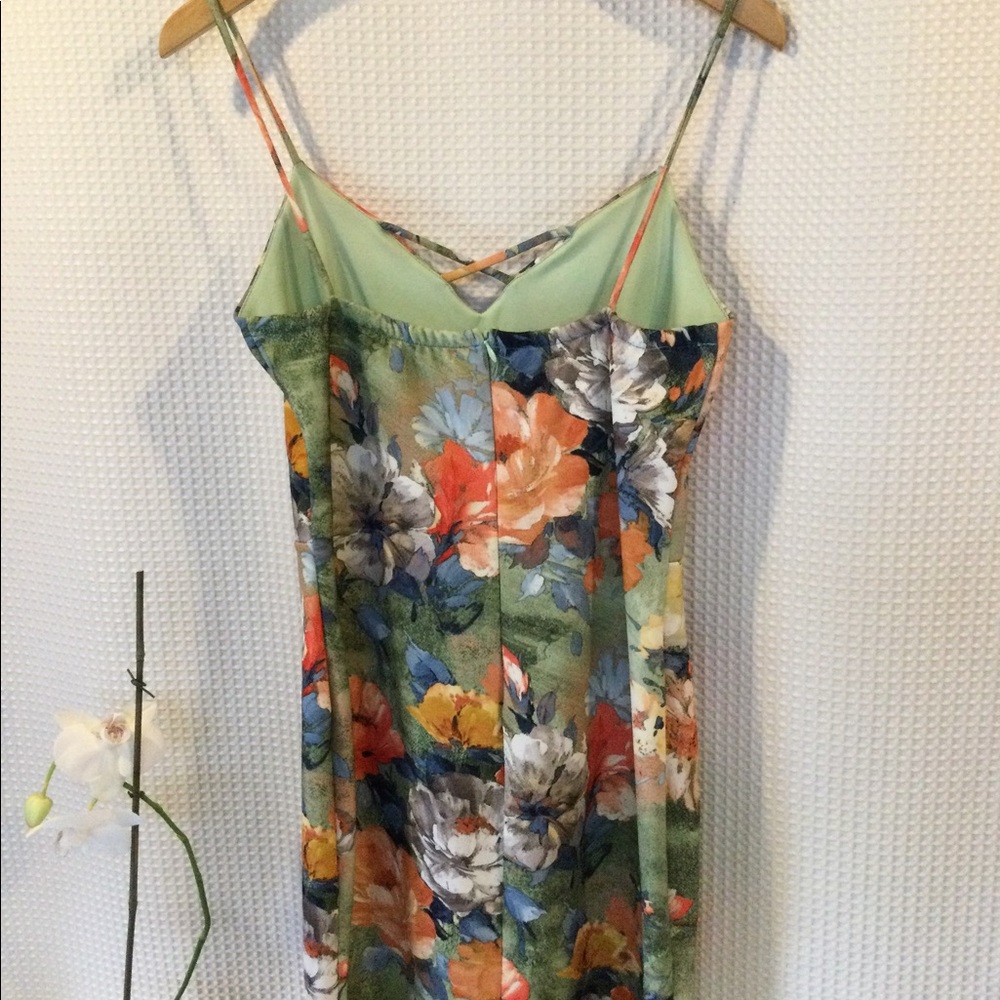 💗7xHP!💗 La Scala | Floral Mini Dress - Picture 6 of 16